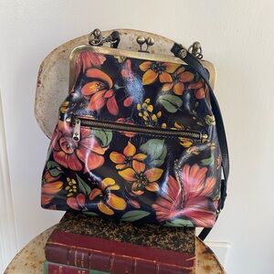 Patricia Nash Black Floral Shoulder Bag with top handle cross body Kiss Lock